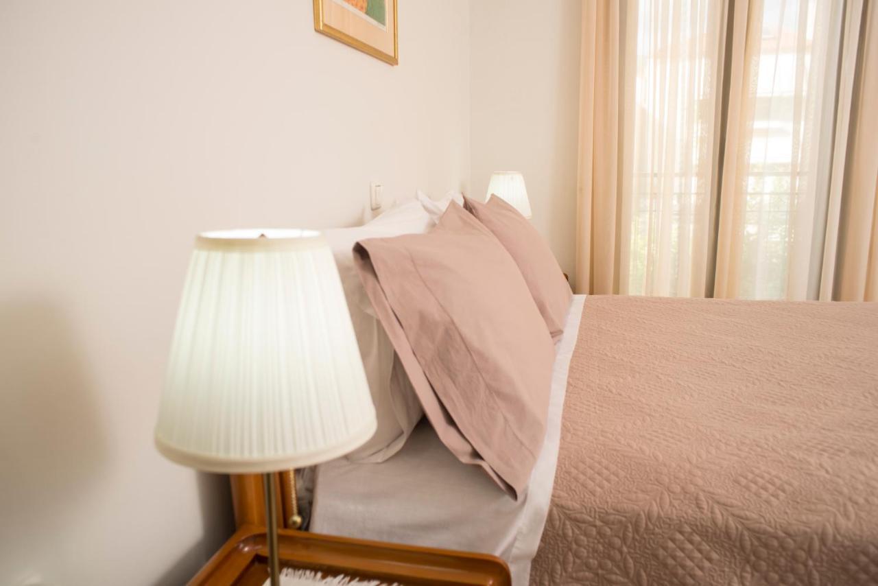 Maisonette With Garden In The Heart Of The Historical Kalamata Center Экстерьер фото